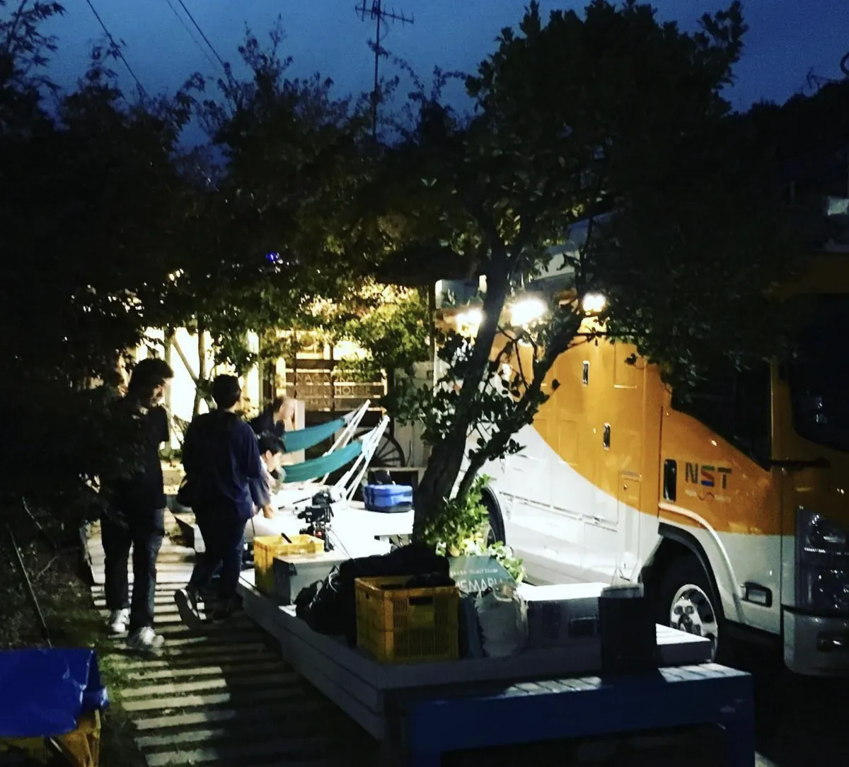 テレビ局が取材に