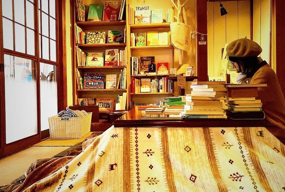 親子で絵本を読む ― NEMARUの読書時間